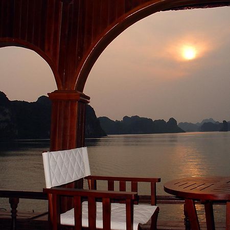 Hanoi Sena Hotel & Travel - Former Symphony Hanoi Hotel Εξωτερικό φωτογραφία