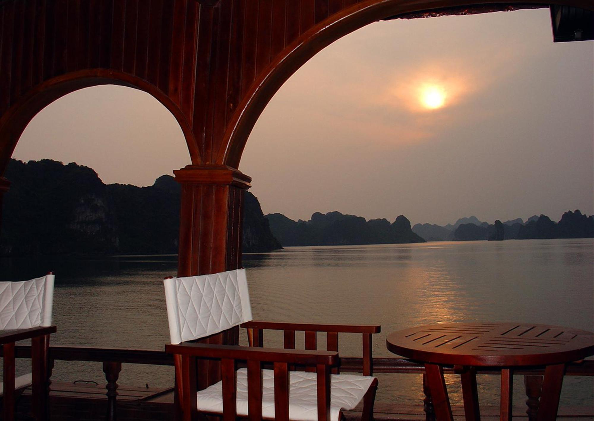 Hanoi Sena Hotel & Travel - Former Symphony Hanoi Hotel Εξωτερικό φωτογραφία