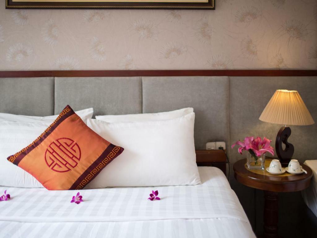 Hanoi Sena Hotel & Travel - Former Symphony Hanoi Hotel Εξωτερικό φωτογραφία